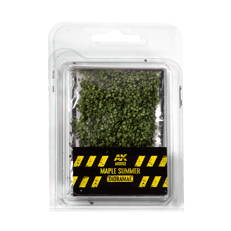 AK8152 Maple Summer Leaves 1/72