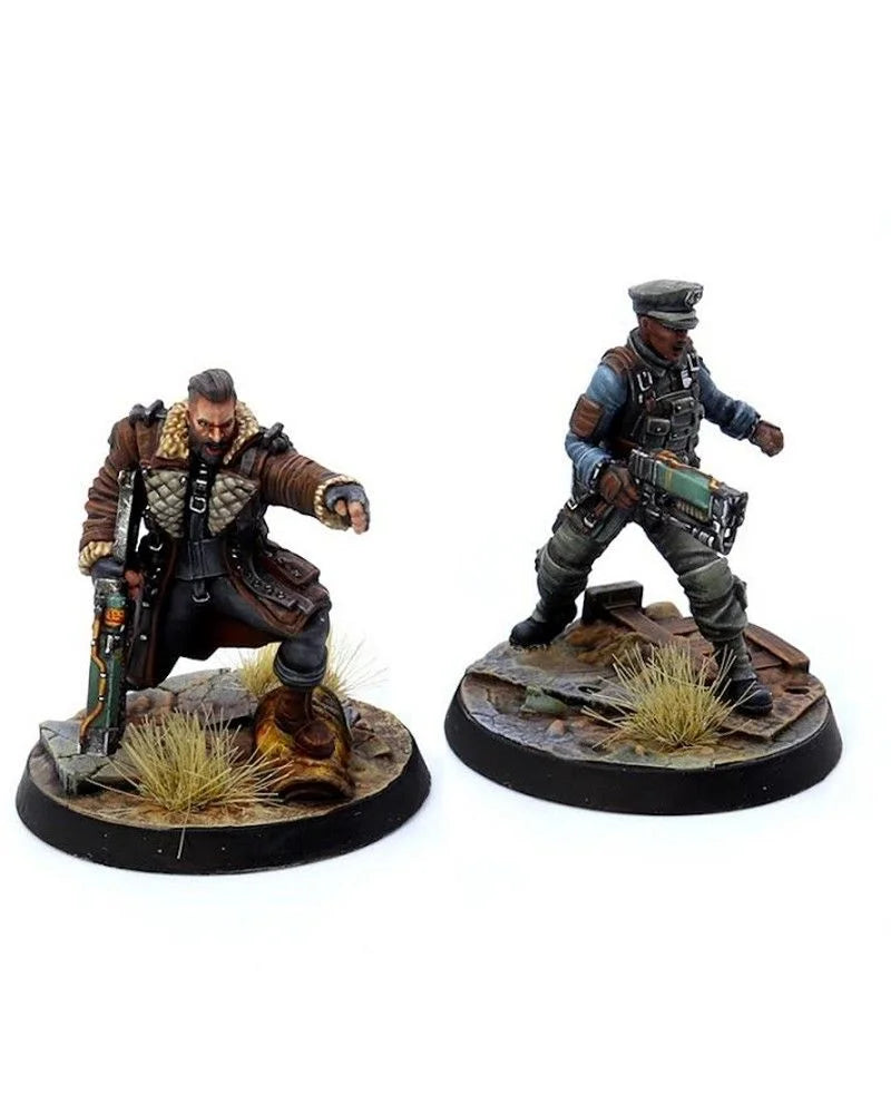 Fallout: Elder Maxson & Captain Kells