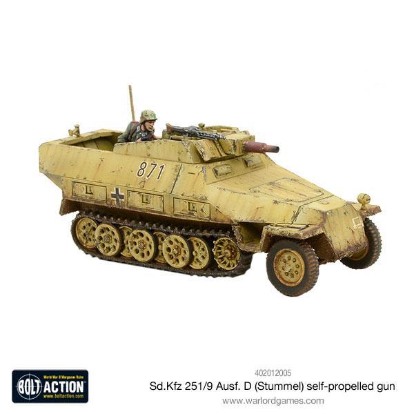 German Army Sd.Kfz 251/9 Ausf D (Stummel) Half track