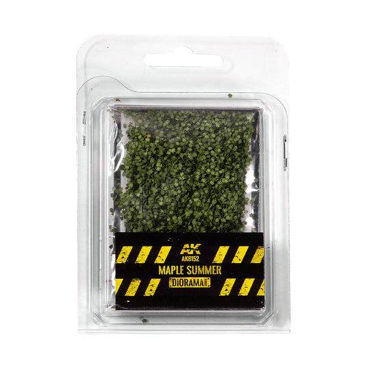AK8152 Maple Summer Leaves 1/72