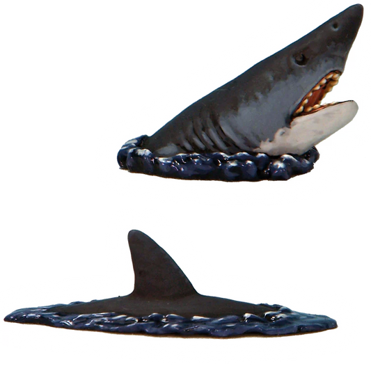 DEAL 416 Great White Sharks (2)